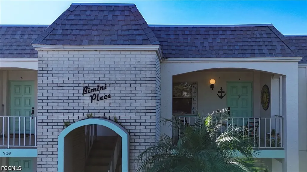 304 Tudor Drive Cape Coral FL 33904