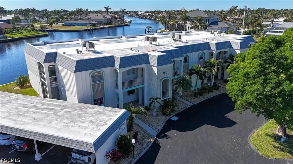 304 Tudor Drive Cape Coral FL 33904