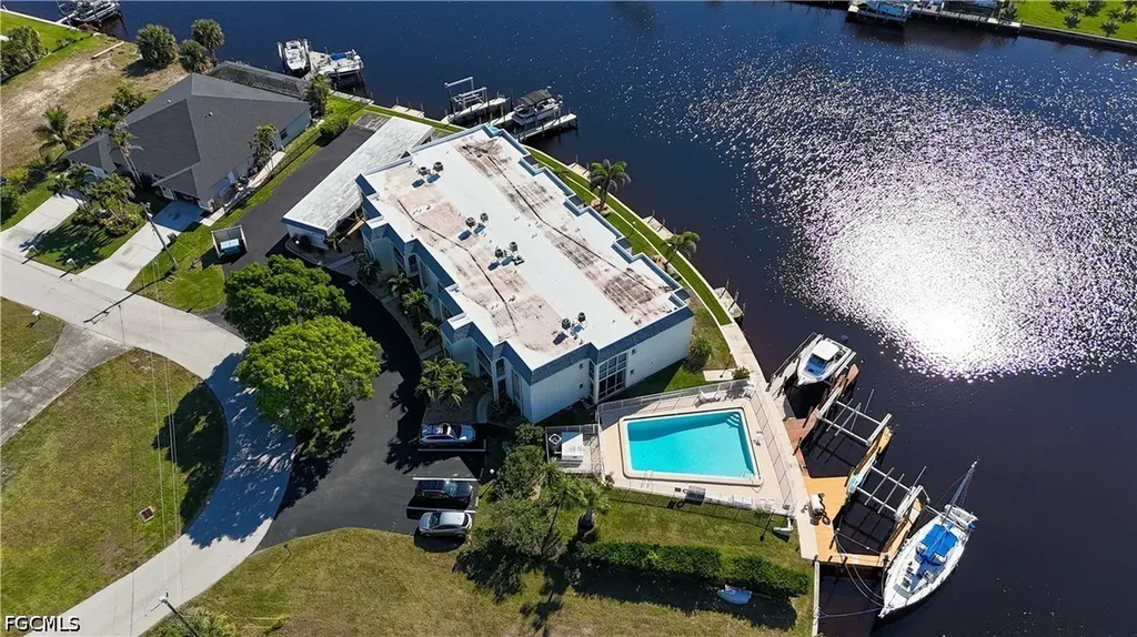 304 Tudor Drive Cape Coral FL 33904