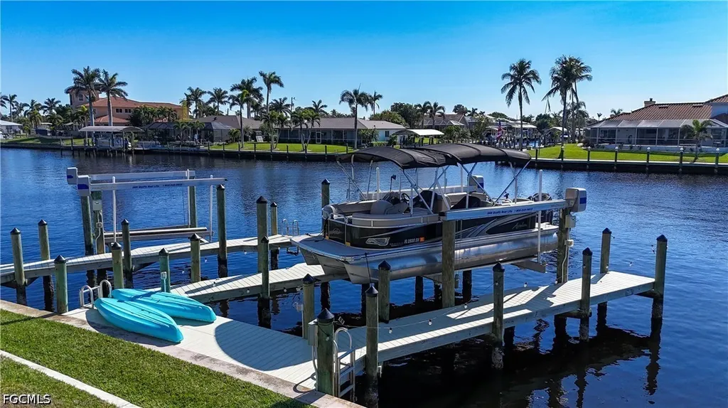 304 Tudor Drive Cape Coral FL 33904