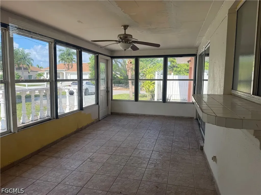 4143 Country Club Boulevard Cape Coral FL 33904