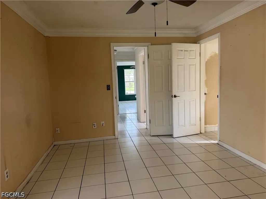 4143 Country Club Boulevard Cape Coral FL 33904