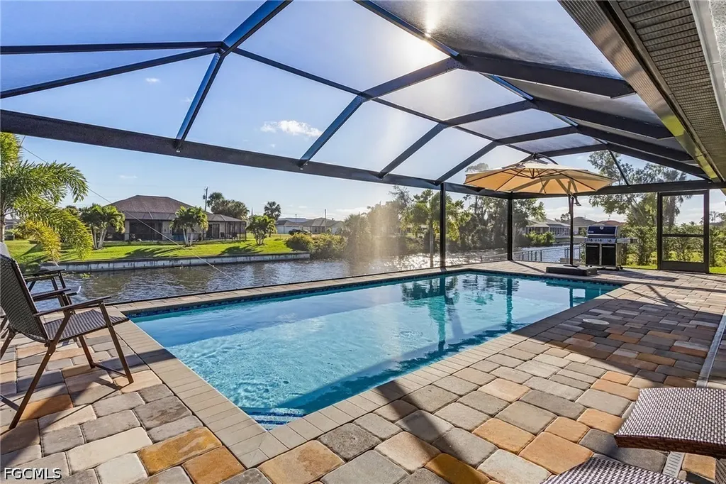 Cape Coral FL, 805 SW 8th Court