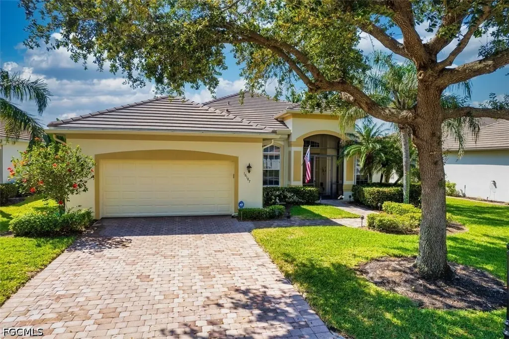 16187 Coco Hammock Way Fort Myers FL 33908