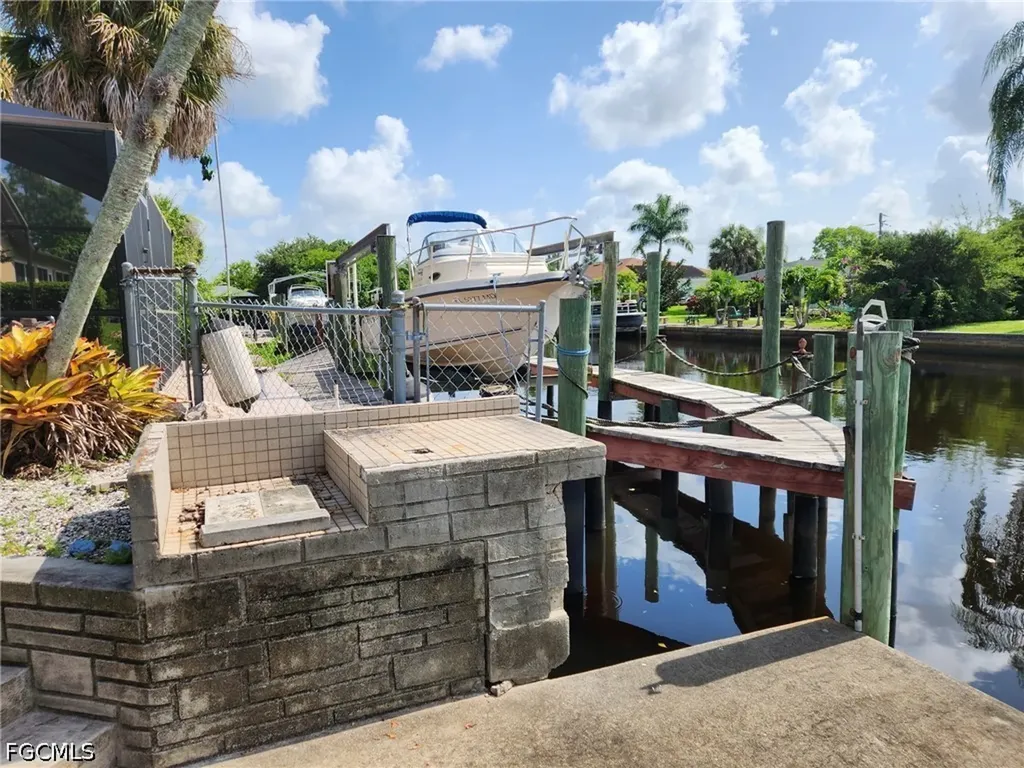 250 Alameda Avenue Fort Myers FL 33905