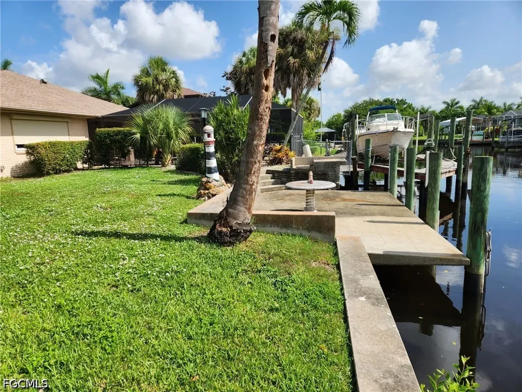 250 Alameda Avenue Fort Myers FL 33905