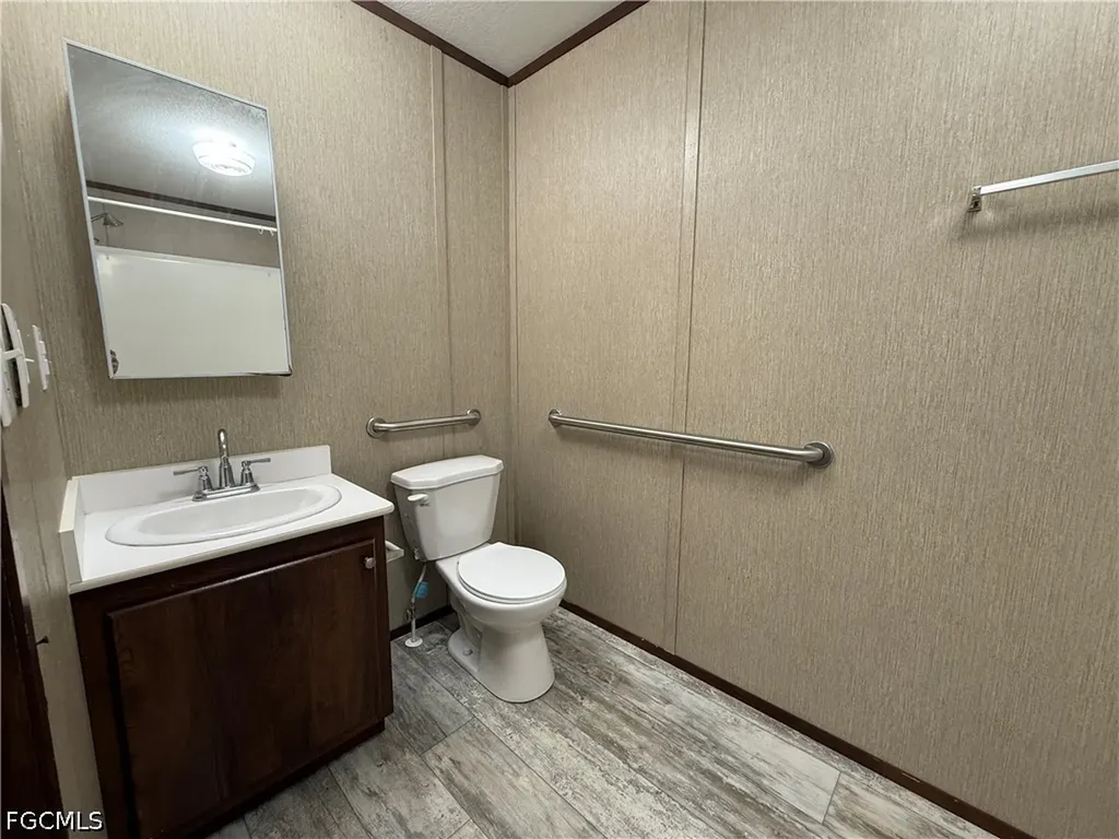 12120 Cactus Drive Fort Myers FL 33908