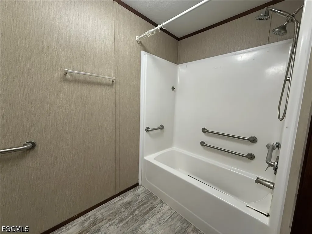 12120 Cactus Drive Fort Myers FL 33908