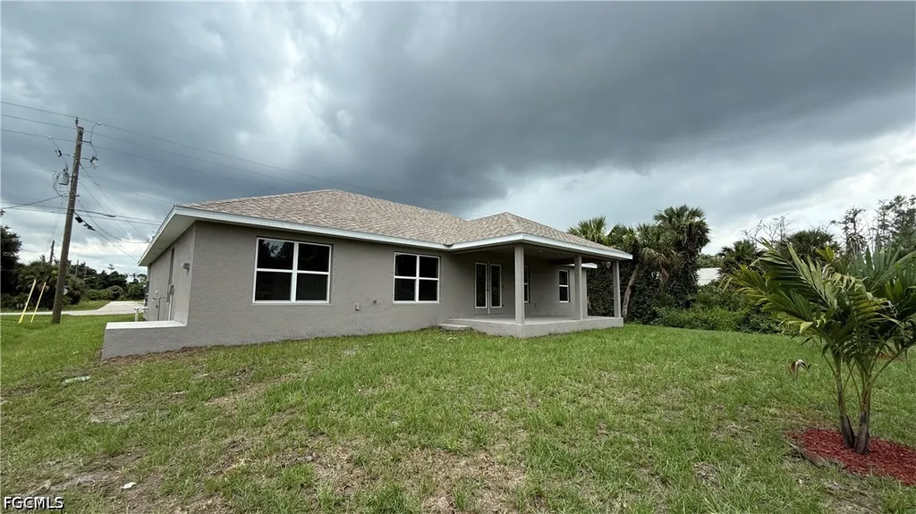 631 Windermere Drive Lehigh Acres FL 33972