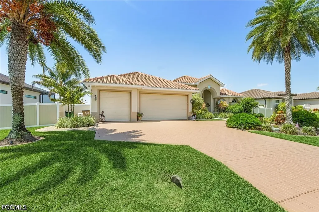 3230 SW 3rd Lane Cape Coral FL 33991