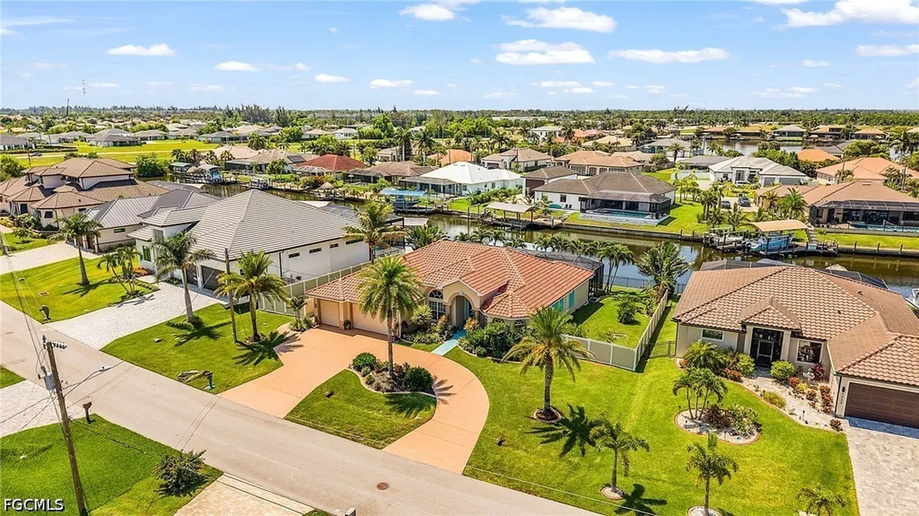 3230 SW 3rd Lane Cape Coral FL 33991