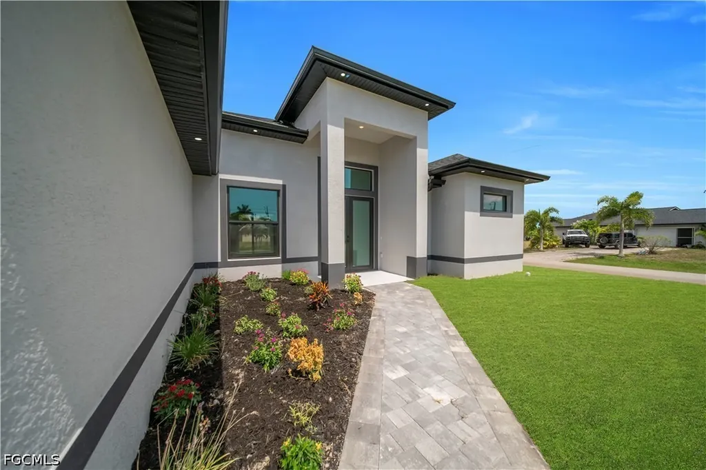 1701 NW 24th Place Cape Coral FL 33993