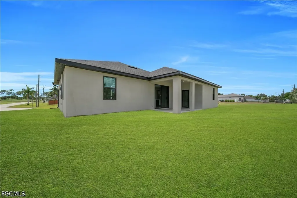 1701 NW 24th Place Cape Coral FL 33993