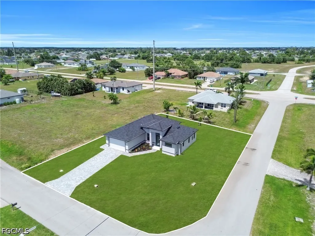 1701 NW 24th Place Cape Coral FL 33993
