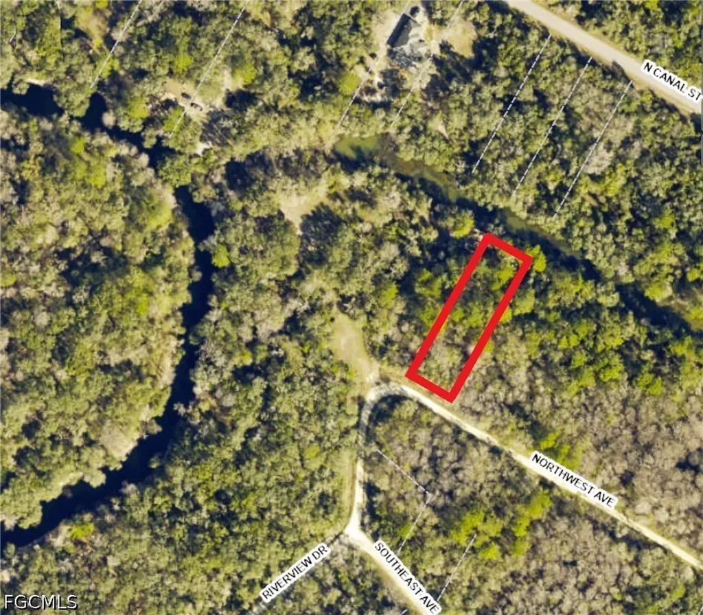 7466 Northwest Avenue Webster FL 33597