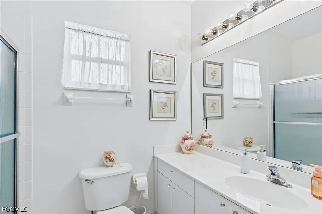 675 Luisa Lane Naples FL 34104