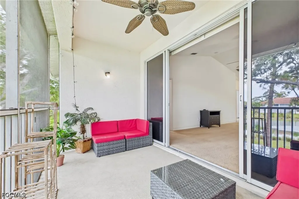 675 Luisa Lane Naples FL 34104
