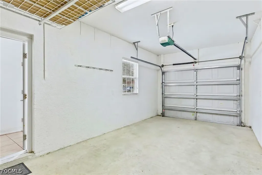 675 Luisa Lane Naples FL 34104