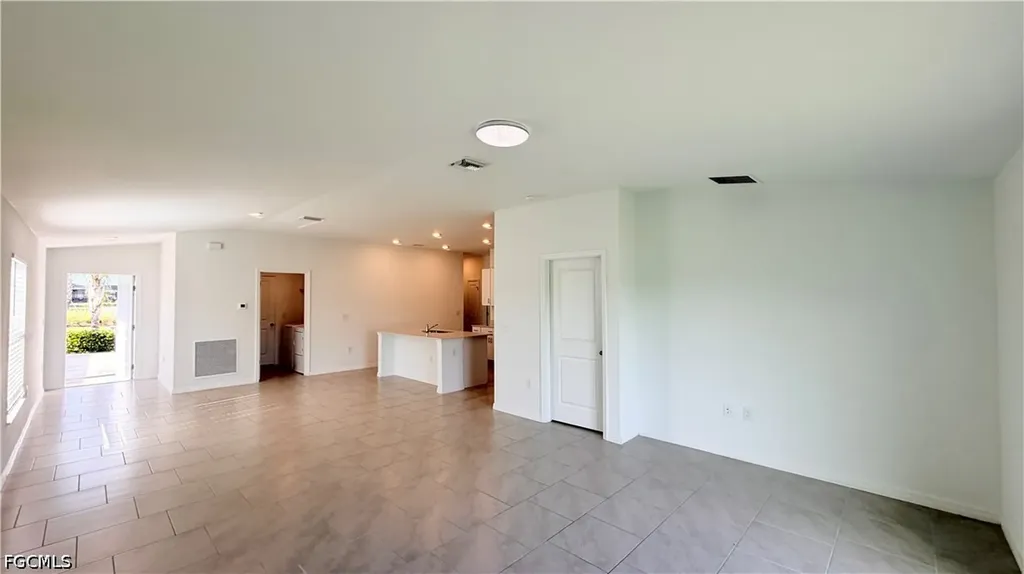 4007 San Clemente Court North Fort Myers FL 33917