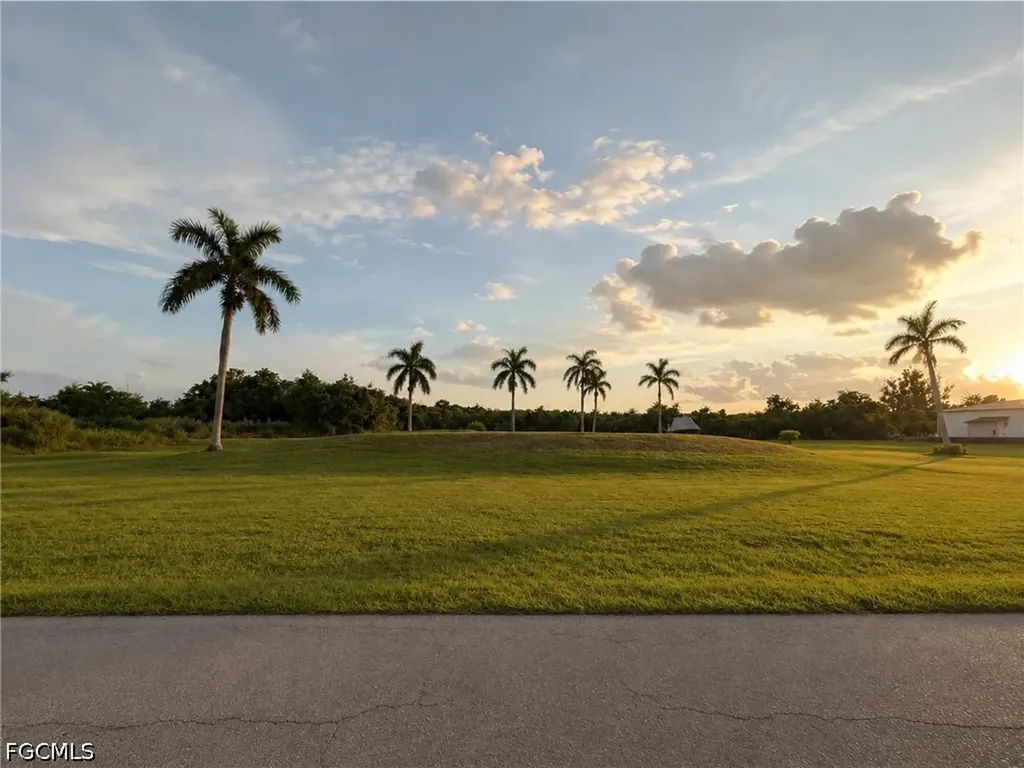 7655 Barrancas Avenue Bokeelia FL 33922