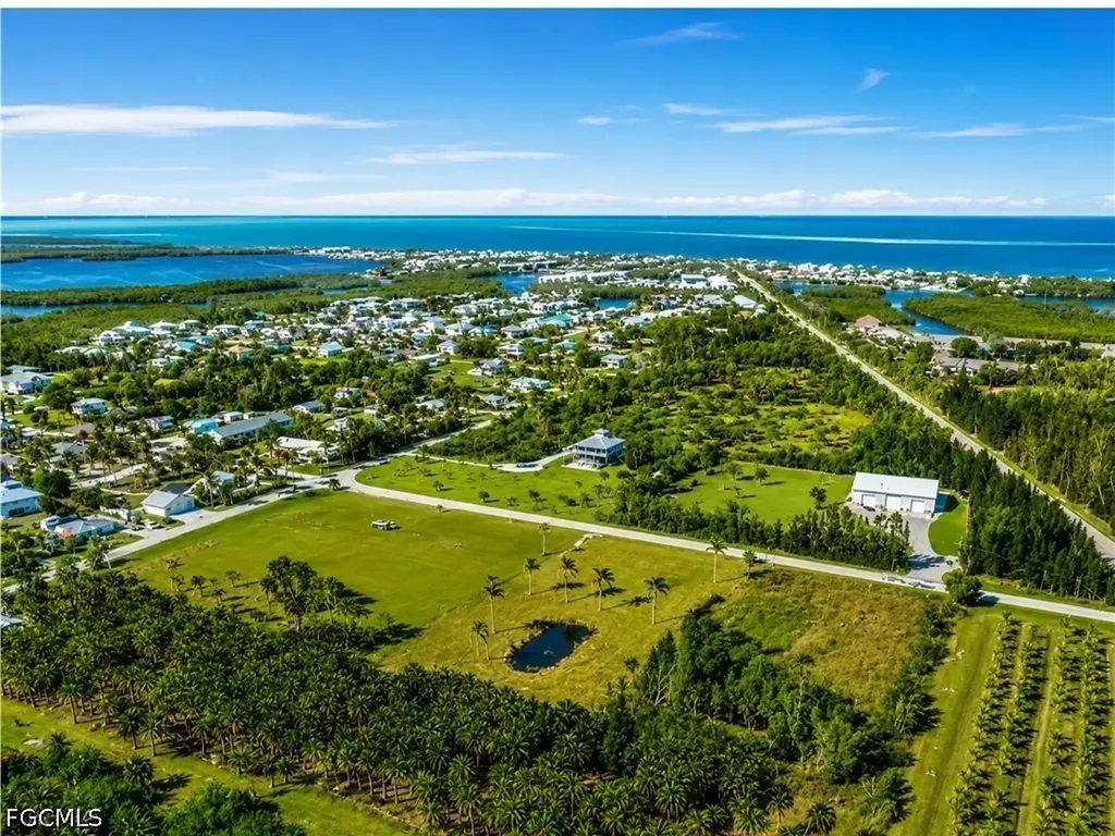 7655 Barrancas Avenue Bokeelia FL 33922