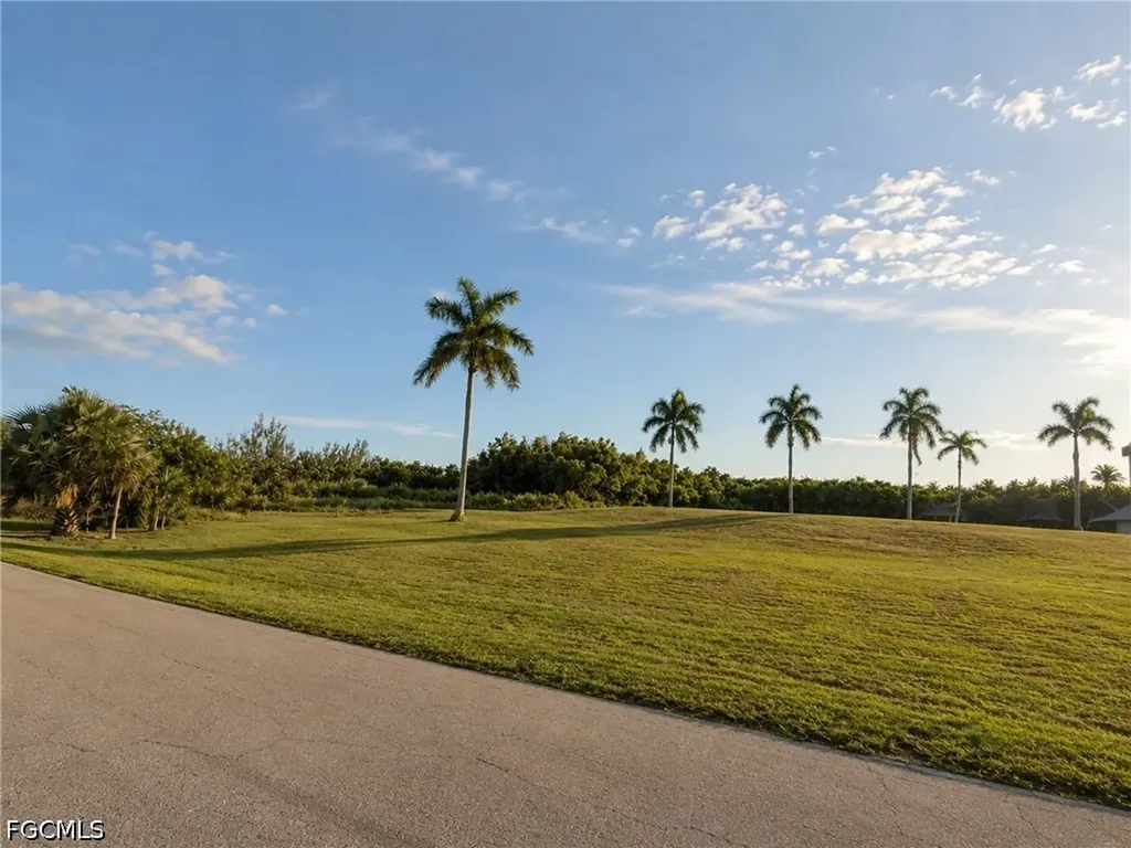 7655 Barrancas Avenue Bokeelia FL 33922