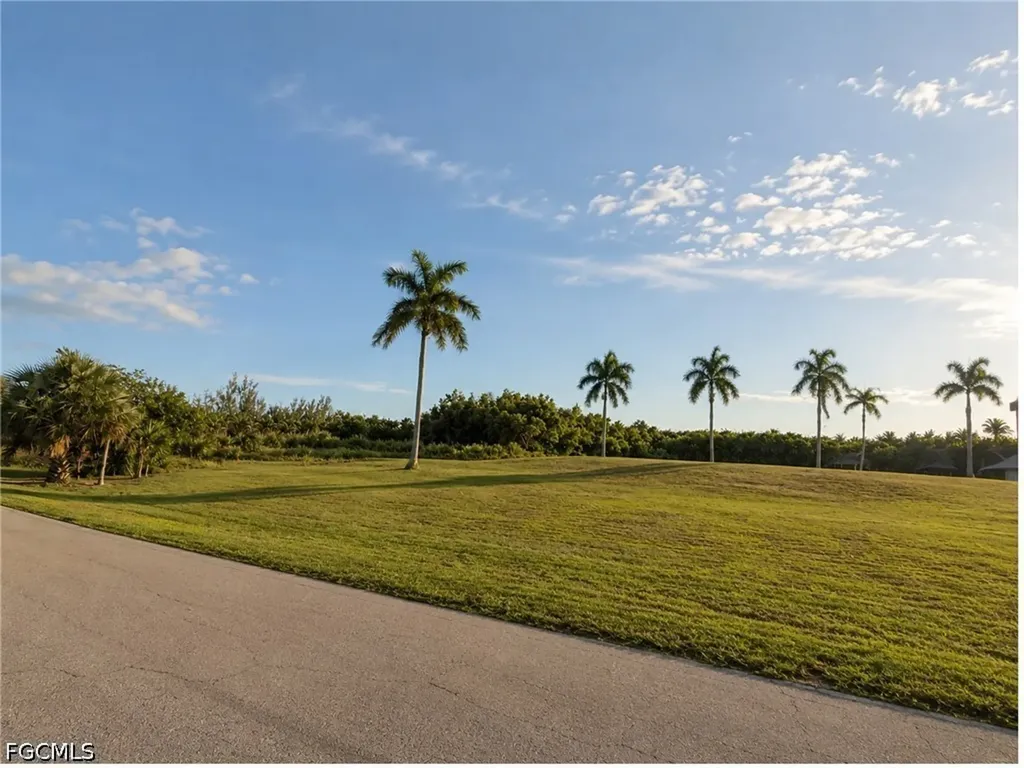 7655 Barrancas Avenue Bokeelia FL 33922