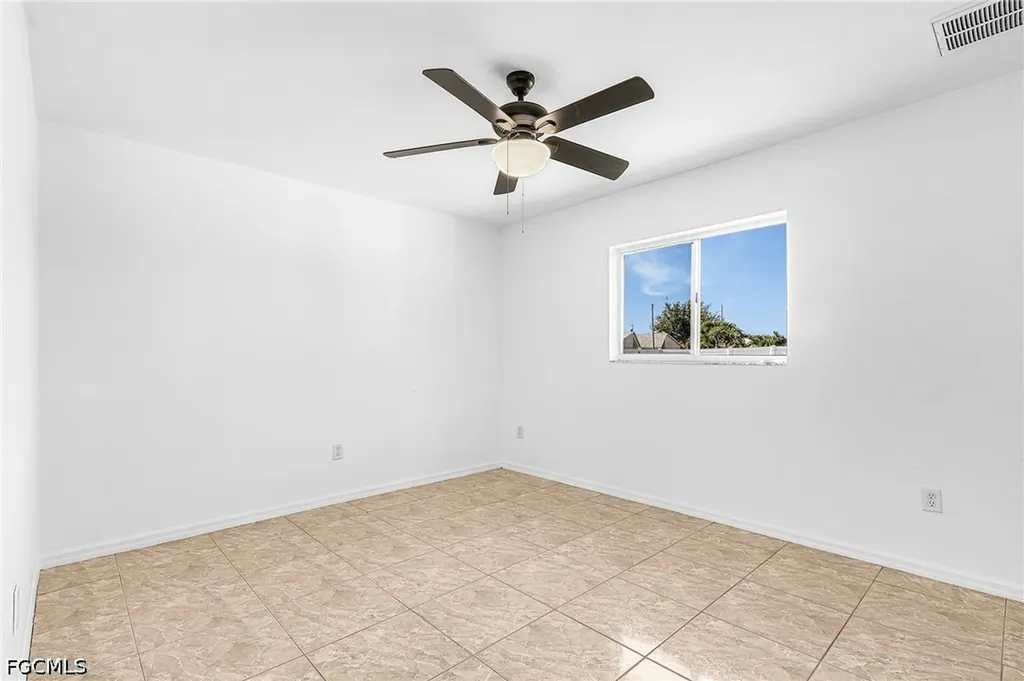 116 SW 28th Terrace Cape Coral FL 33914