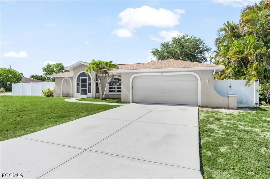 116 SW 28th Terrace Cape Coral FL 33914