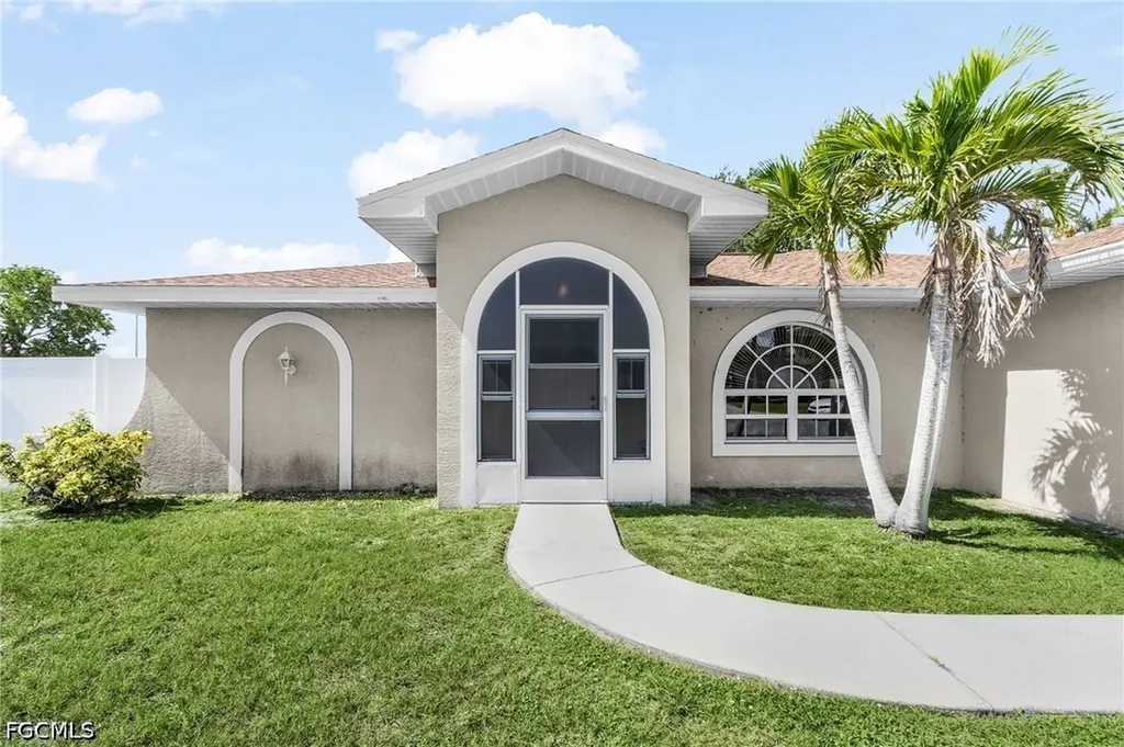 116 SW 28th Terrace Cape Coral FL 33914