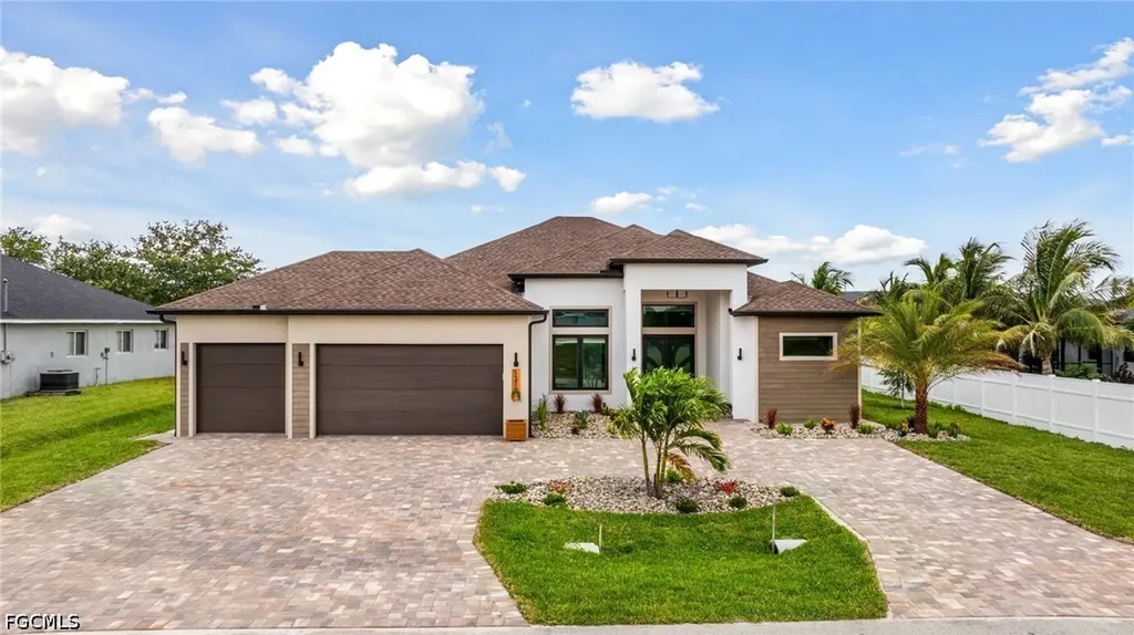Cape Coral FL, 1210 SW Santa Barbara Place