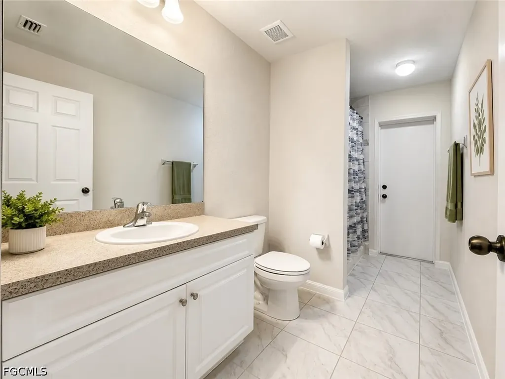 440 NW 1st Terrace Cape Coral FL 33993