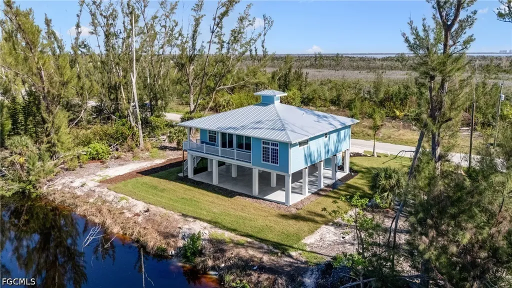 3811 Crestwell Court St. James City FL 33956