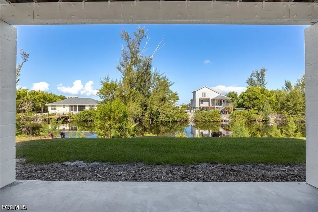 3811 Crestwell Court St. James City FL 33956