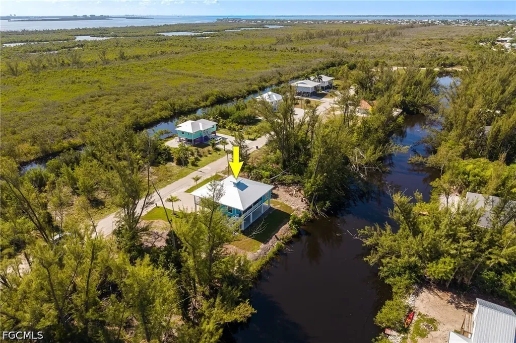 3811 Crestwell Court St. James City FL 33956