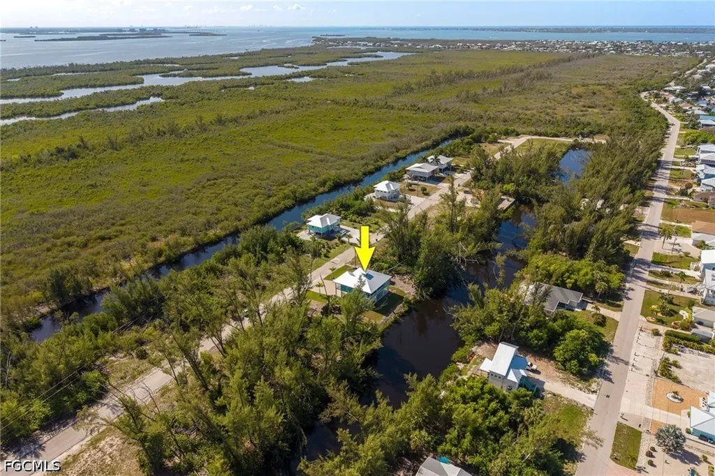 3811 Crestwell Court St. James City FL 33956
