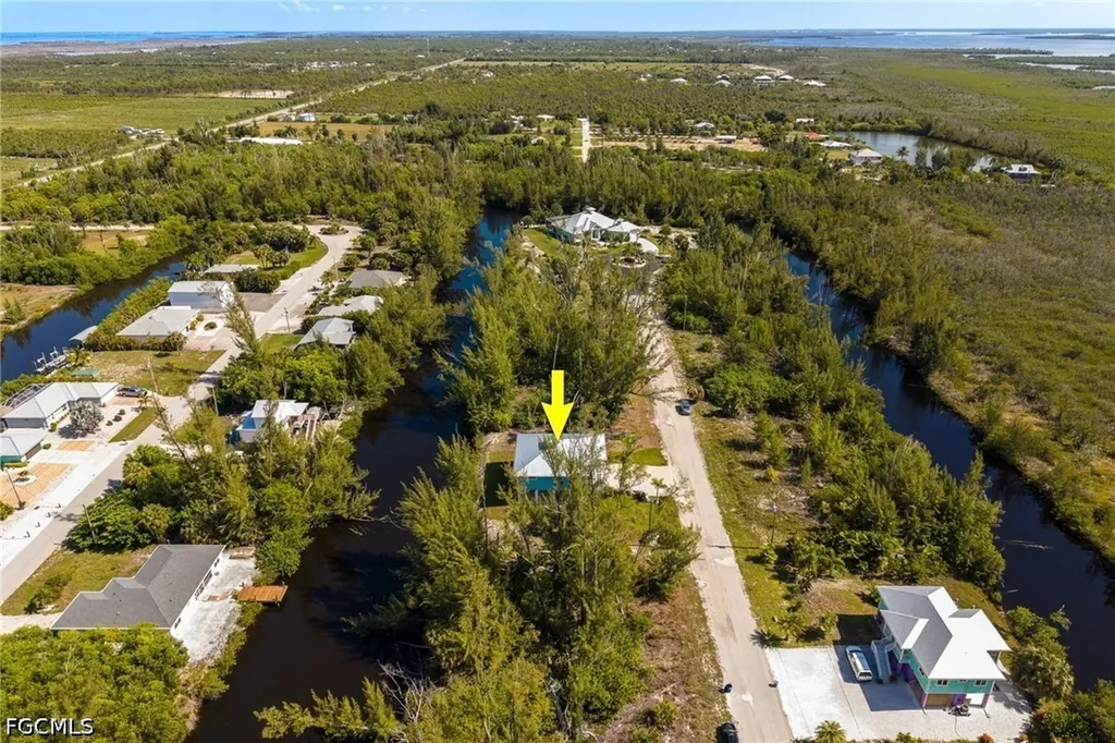 3811 Crestwell Court St. James City FL 33956