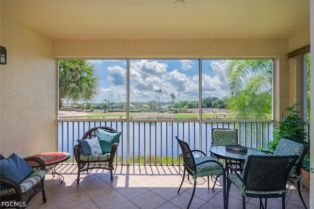 3080 Meandering Way Fort Myers FL 33905