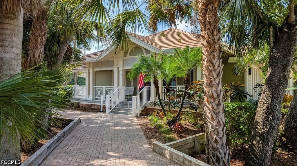 3080 Meandering Way Fort Myers FL 33905