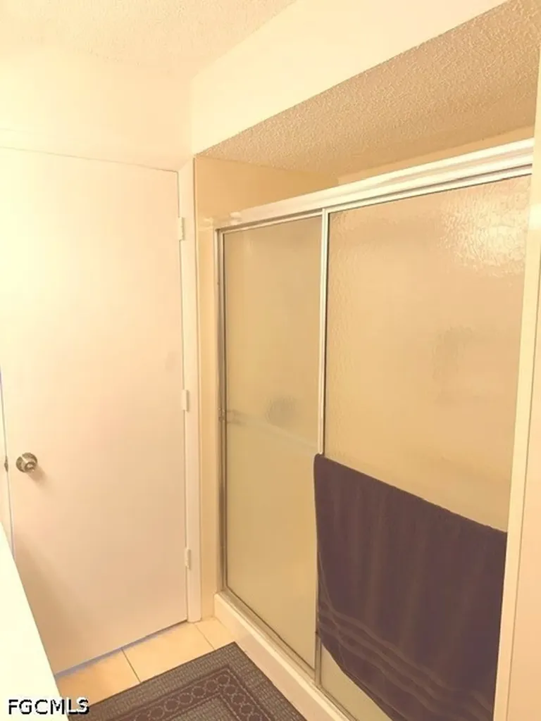1211 SE 35th Street Cape Coral FL 33904