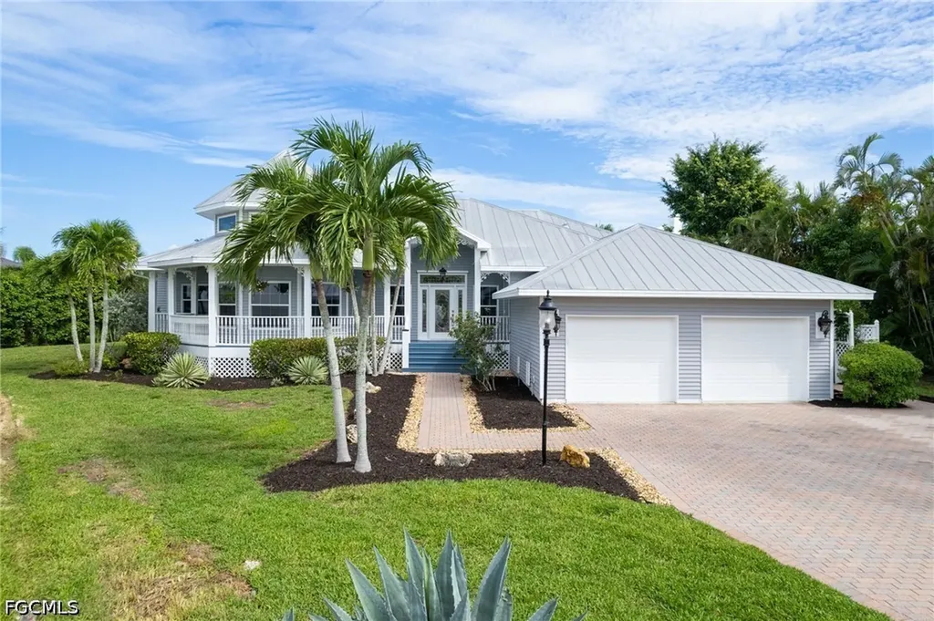 Fort Myers FL, 18210 Chesapeake Court