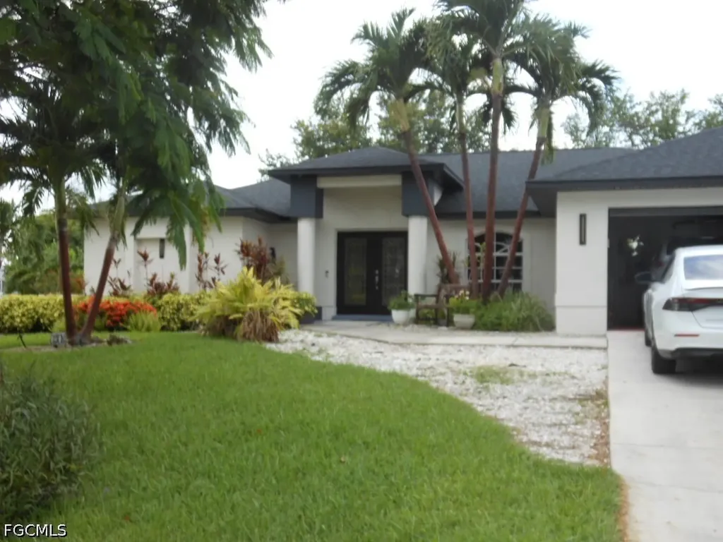 1236 Everest Parkway Cape Coral FL 33904