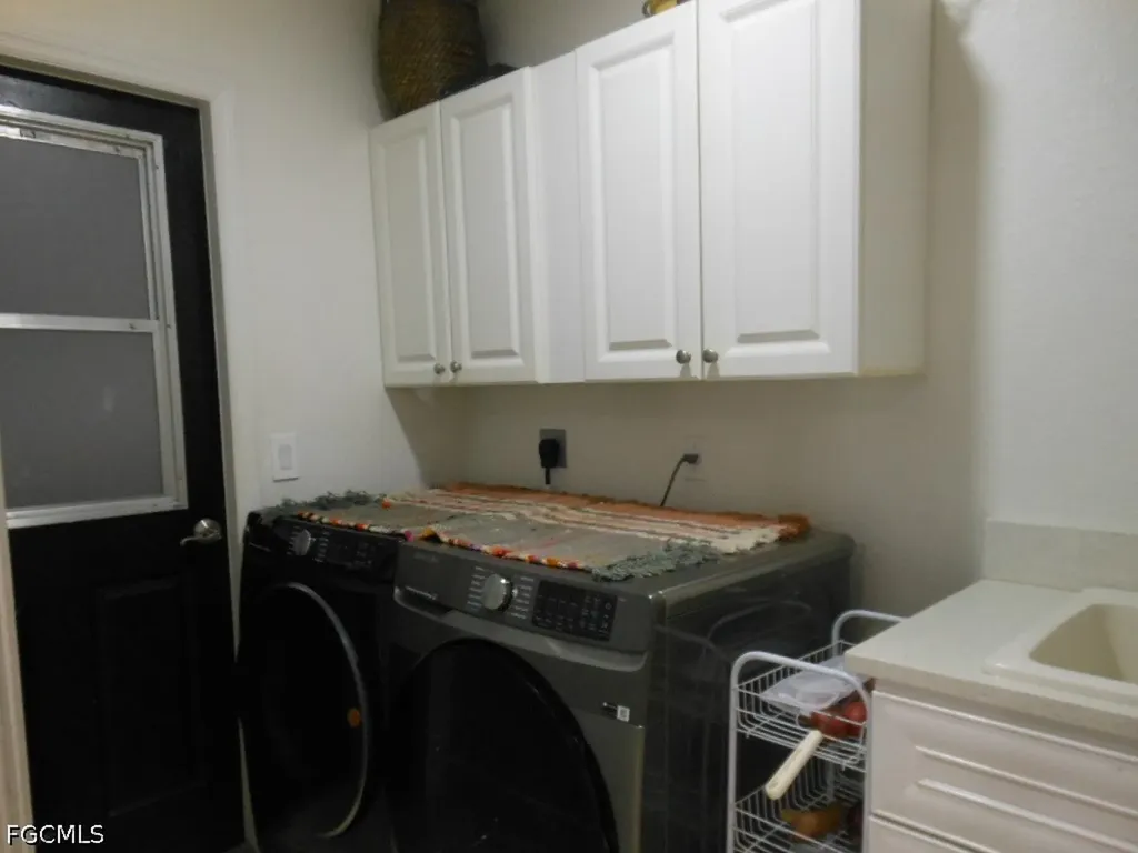 1236 Everest Parkway Cape Coral FL 33904