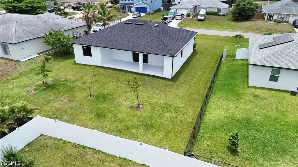 2827 SW 2nd Lane Cape Coral FL 33991