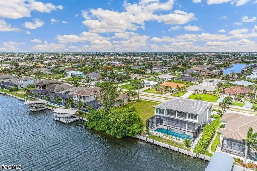 3508 Surfside Boulevard Cape Coral FL 33914