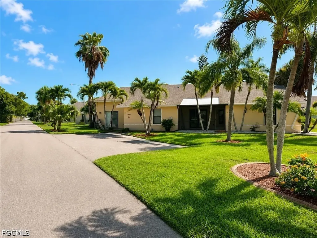 1417 SW 51st Lane Cape Coral FL 33914