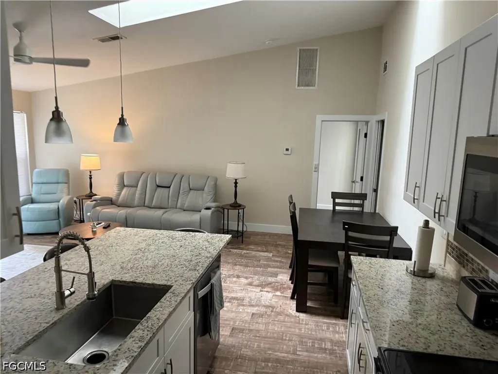 1417 SW 51st Lane Cape Coral FL 33914