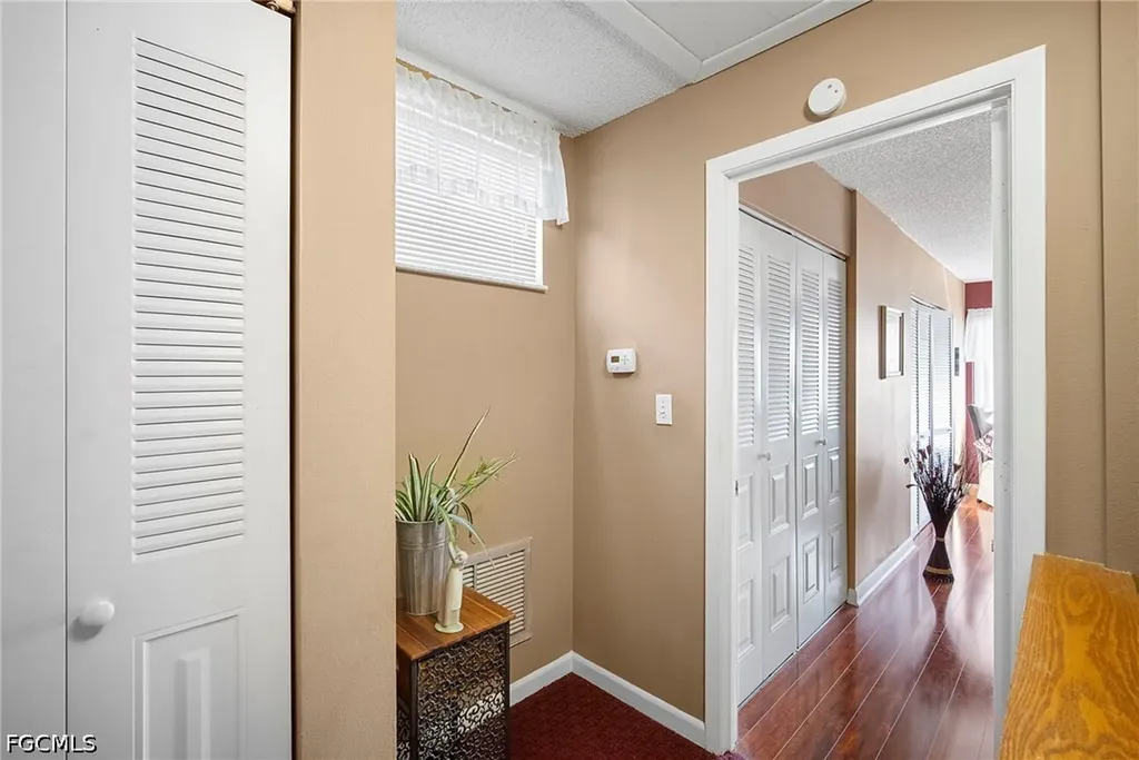 5272 Cedarbend Drive Fort Myers FL 33919
