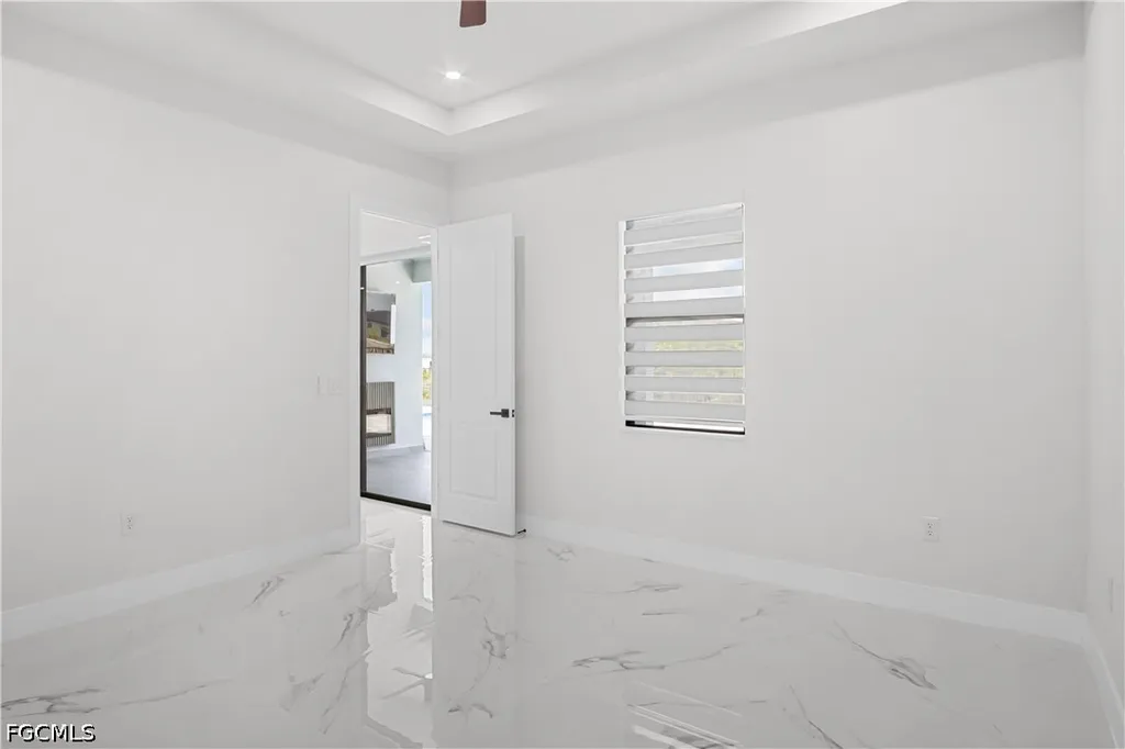 467 NE 5th Avenue Cape Coral FL 33909