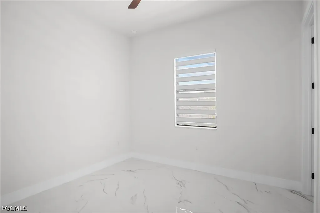 467 NE 5th Avenue Cape Coral FL 33909